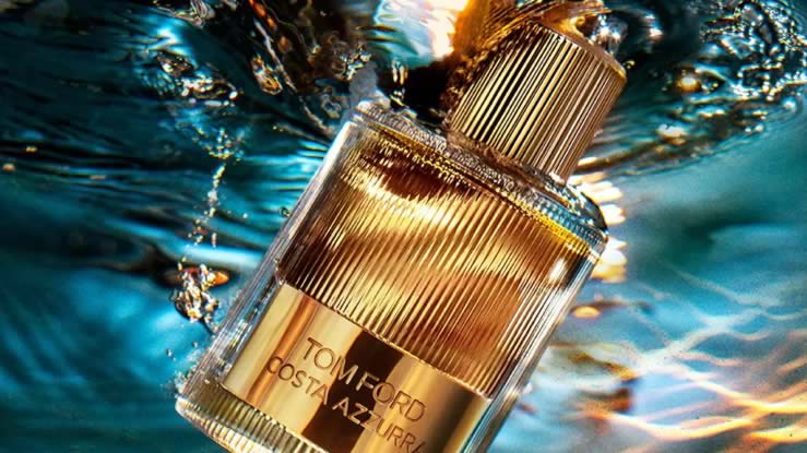 Valentine’s fragrance gifts for him Tom Ford Oud Wood Gift Set