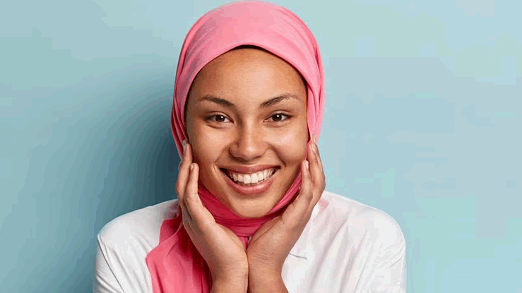 Muslims allowed to wear makeup