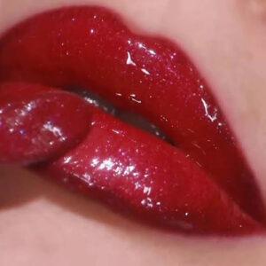 Glossy Berry Lips